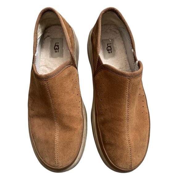 UGG MENS SUEDE SLIP ON FLEECE INTERIOR Shoes SZ 10 118495 - Picture 1 of 5